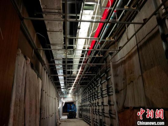 图为山海关中国长城博物馆(暂定名)馆内施工场景。　肖光明 摄